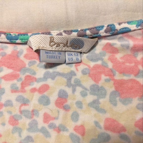 Boden V neck top size US8 - Picture 2 of 4